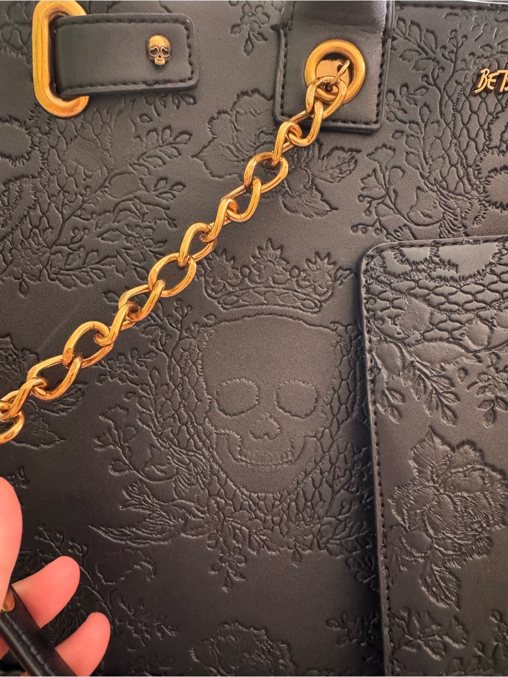 Betsey Johnson Black Skull and Floral Embossed Floral Bag with Gold Chain - Picture 2 of 7